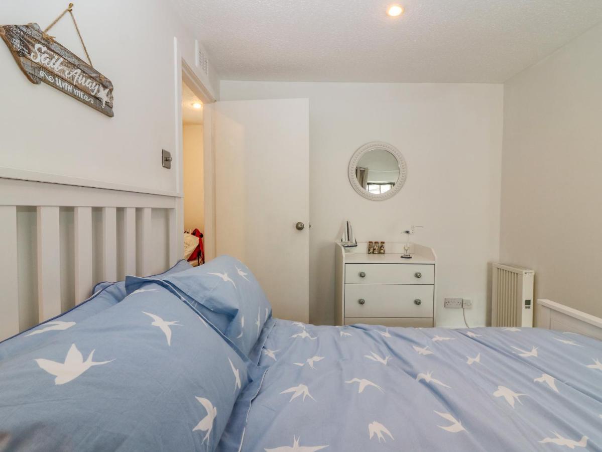 The Wee Hideaway Apartment Cupar Exterior photo