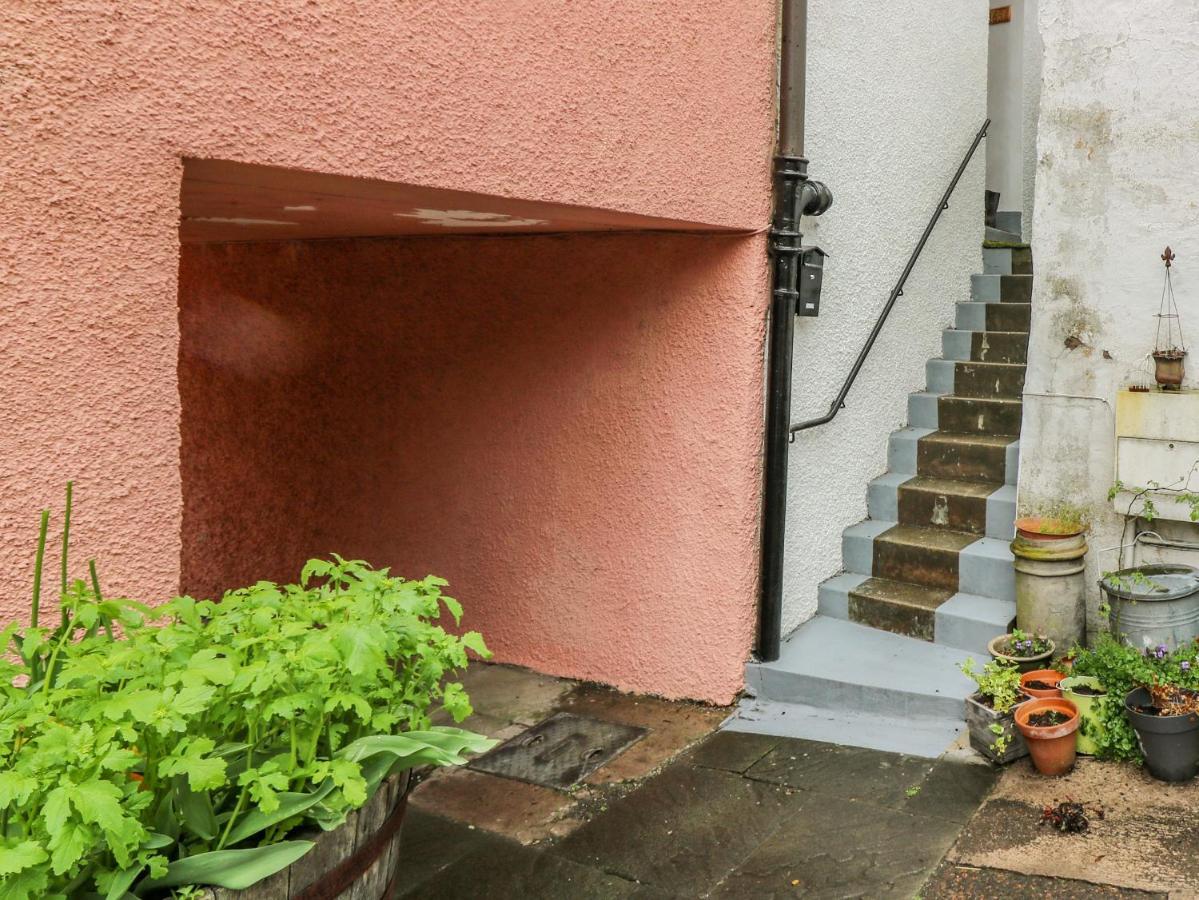 The Wee Hideaway Apartment Cupar Exterior photo